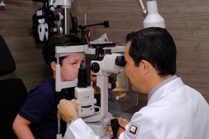 Atendimento infantil com oftalmologista Dr Daniel Marras em Rondonópolis