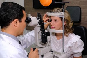 Atendimento personalizado com o médico Dr Daniel Marras oftalmologista em Rondonópolis